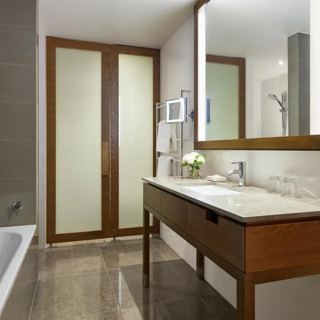 غرفة ديلوكس بسرير فردي، PAN PACIFIC MELBOURNE 3/4