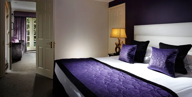 Master, Suite, Double Bed، Langshott Manor 1/1