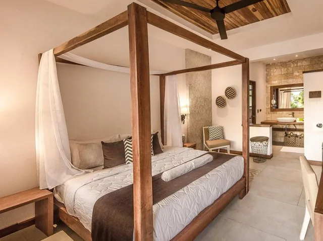 غرفة سوبيريور بسرير كوين، Umami Hotel - Adults Only 1/3