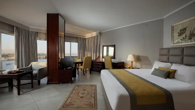 Junior Suite, Triple, Pyramisa Hotel Luxor 1/1