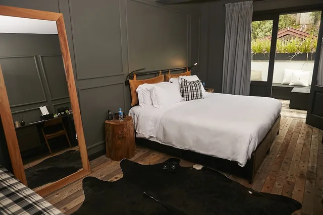 Premier, Twin Beds, Balcony, Hotel Ort 3/3