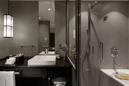 غرفة ديلوكس بسرير مزدوج أو سريرين منفصلين، Hotel Granvia Kyoto 1/1