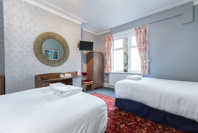 Superior, 2 Double Beds, The Maples Hotel 3/5