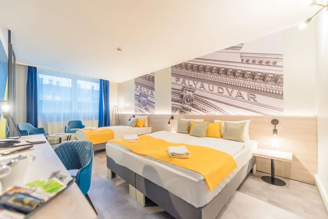 غرفة كومفورت ثلاثية بسرير كوين وسرير فردي، Impulso Hotel by Mellow Mood Hotels 1/3