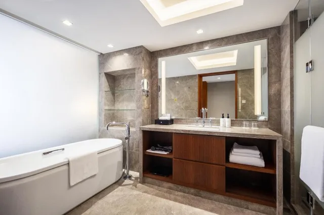 جناح عائلي، Intercontinental Jinan City Center Formerly Crowne Plaza Jinan City Center 3/3