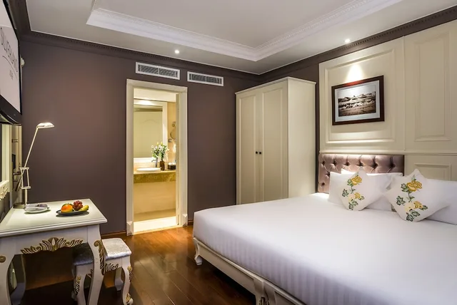 Deluxe, Twin Beds, No Window، Silverland Jolie Hotel Spa 1/6