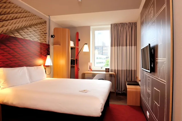 غرفة ثلاثية بثلاثة أسرّة، Ibis Rotterdam City Centre 1/10