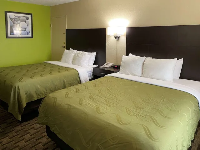 غرفة بسريرين كوين، Quality Inn Elizabeth City near University 4/6