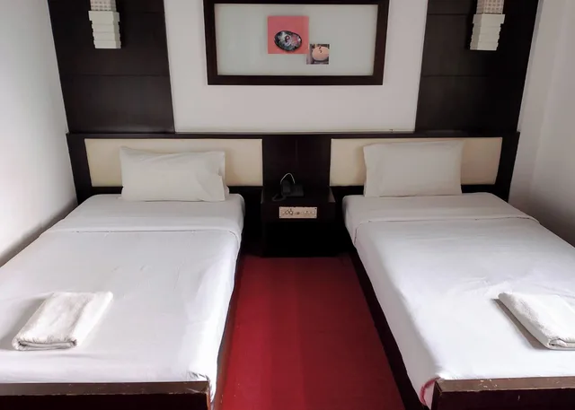 غرفة سوبيريور بسريرين منفصلين، Phuluang Hotel 1/3