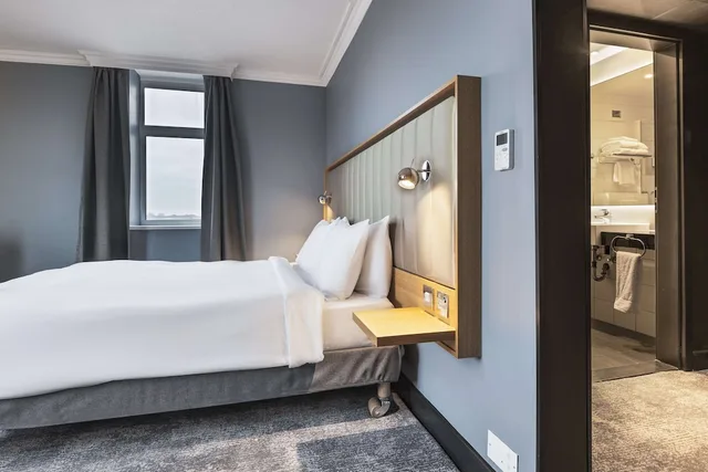 غرفة سوبيريور بسرير كينج، Radisson Hotel York 6/10