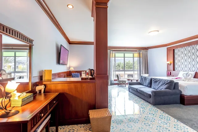 جناح جونيور بسرير مزدوج، Erawan Hotel 6/8