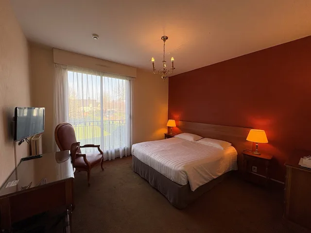 غرفة كلاسيكية بسرير كوين، Hotel Restaurant de la Marine 5/7