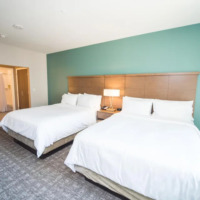 جناح بغرفتي نوم لذوي الإعاقة، Staybridge Suites Houston Humble Generation Pk 2/4