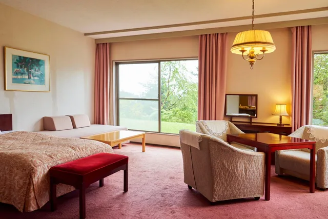 Deluxe, Twin Beds, Side View, Corner، Tsumagoi Prince Hotel 7/7