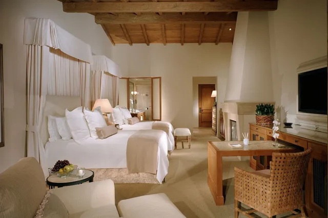 Suite, 2 Queen Beds, Garden View, Sofa, Terrace, The Resort At Pelican Hill 1/4