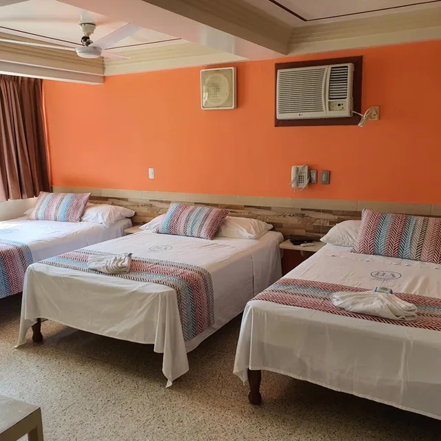 غرفة كومفورت ثلاثية، Hotel Atlantico 1/10