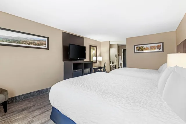 غرفة قياسية بسريرين كوين، Black Bear Inn, an Ascend Collection Hotel 4/5