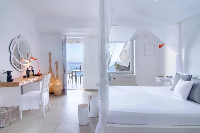 Infinity, Suite, Caldera View, Private Pool، Santorini Secret Suites and Spa - Adults Only 1/4