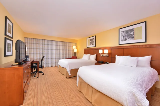 غرفة بسريرين كوين، Courtyard by Marriott Tampa North/I-75 Fletcher 2/10