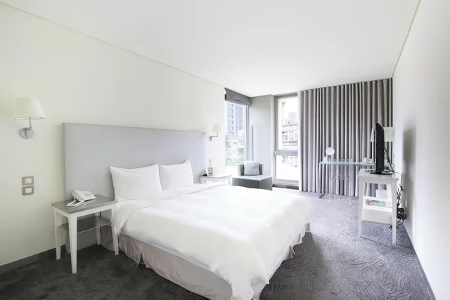 غرفة إليت بسرير كوين، Ambience Hotel 6/10