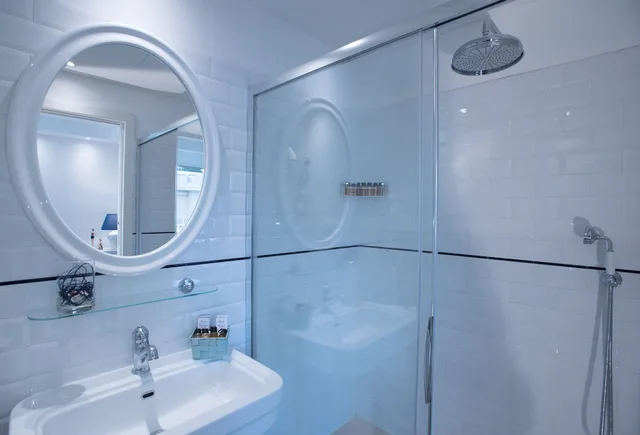 غرفة قياسية بسرير مزدوج أو سريرين منفصلين بإطلالة على الحديقة، Hotel Nautilus 7/7