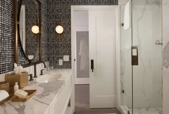 فيلا بسرير كينج، HOTEL CALIFORNIAN 6/7