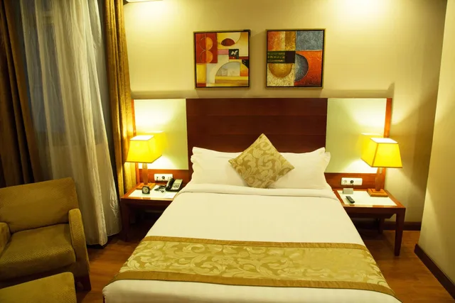 جناح سوبيريور، Jupiter International Hotel Cazanchise 2/2