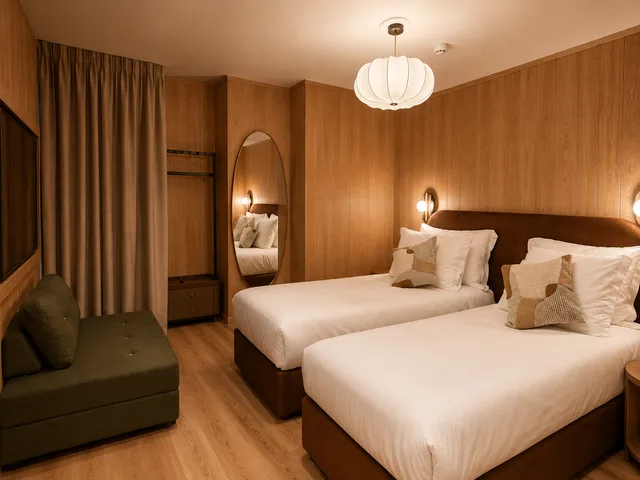 غرفة كومفورت بسريرين منفصلين، France Hotel Amsterdam 2/7
