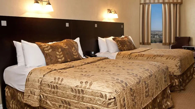 غرفة سوبيريور بسريرين كوين، Fantasyland Hotel 3/5