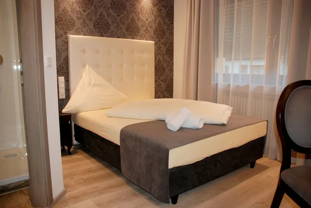 غرفة قياسية بغرفة نوم واحدة مفردة بسرير فردي، Hotel Zur Linde 2/3
