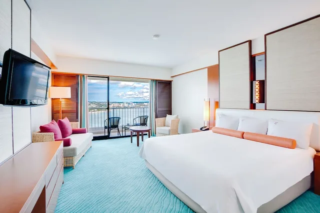 Premier, Twin Beds, Ocean Front, Lounge Access، Hotel Nikko Guam 1/7