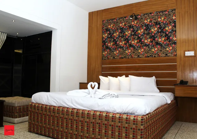 غرفة تنفيذية بسريرين كوين، Nagar Valley Hotel 5/7