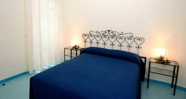 غرفة قياسية بسرير مزدوج، Hotel Aurora Amalfi 9/10