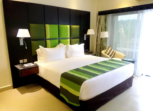 Junior Suite, Best Western Premier Garden Hotel Entebbe 4/8