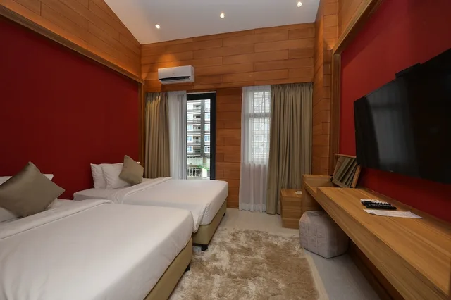 Loft, 1 Queen and 2 Double Beds, The Orchard Hotel Baguio 1/8