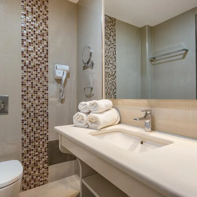Comfort, Inland View، Alexandra Beach Resort & Spa 6/8