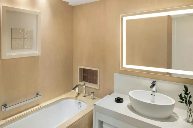 2 Bedrooms, Suite, Pine Cliffs Hotel A Luxury Collection Resort Algarve 5/5