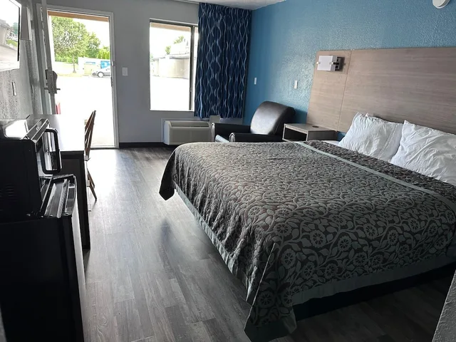غرفة بسرير كينج، Americas Best Value Inn & Suites Murfreesboro 3/5