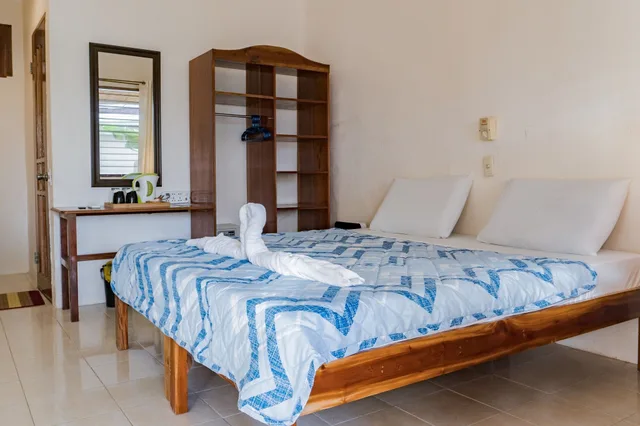 Classic, Twin Beds, Quo Vadis Dive Resort 2/5