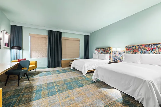 غرفة قياسية بسريرين كوين لذوي الإعاقة، Voco Ardez Hotel Sunnyvale By IHG 1/6