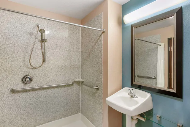 Suite, King Bed, Accessible, Best Western Sonora Inn & Suites 3/3