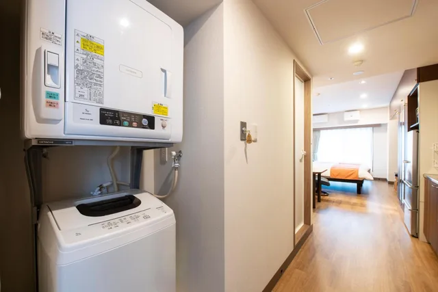 غرفة بسريرين منفصلين بشرفة، Hotel New Port Yokosuka 9/10