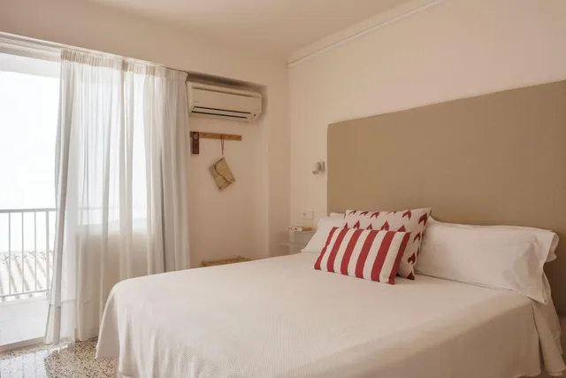 غرفة ديلوكس، Hotel Garau 1/5