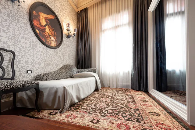 جناح بسرير كينج وسرير فردي، Palazzetto Madonna 6/10