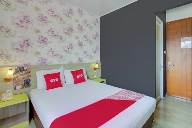 جناح بسرير مزدوج، Capital O 4002 Aleander Hotel 3/8