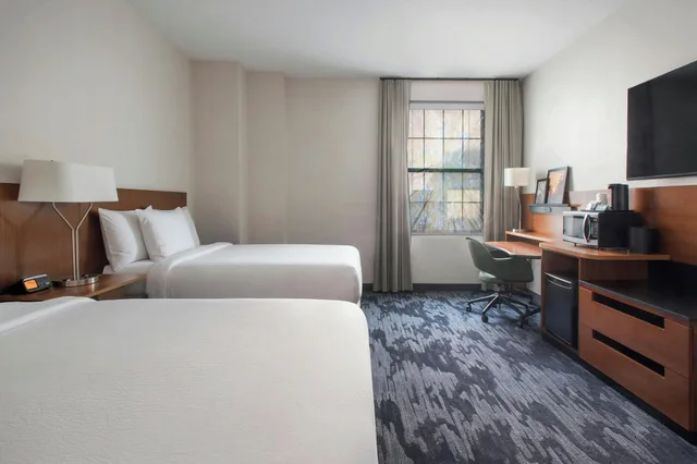 Room, Quadruple, Accessible, Fairfield Inn Suites By Marriott Albany Downtown 1/1