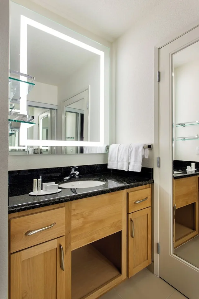 Studio, King Bed, Sofa, Accessible, Residence Inn San Diego Del Mar 4/4