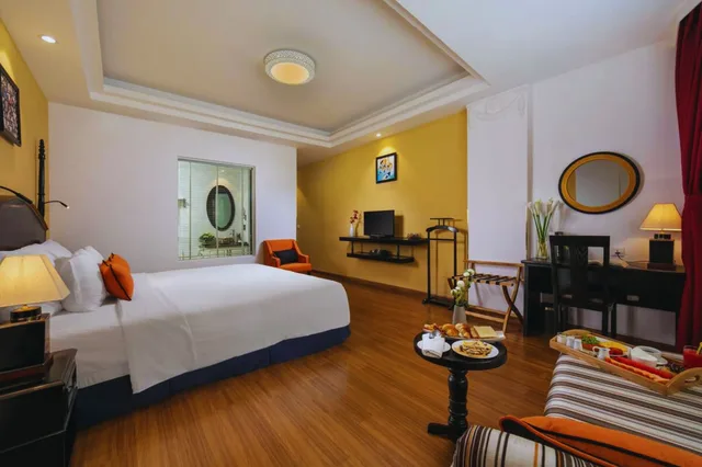 جناح جونيور بسرير كينج بإطلالة على المدينة، Harmonia Hotel & Spa 10/10