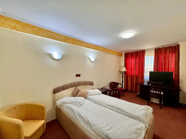 غرفة مفردة، Hotel Helin Aeroport 3/7