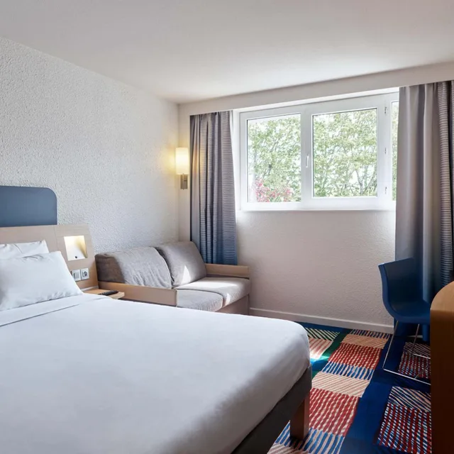 غرفة ثلاثية بسرير فردي، B&B Hotel Cergy Port 4 Stars 4/6